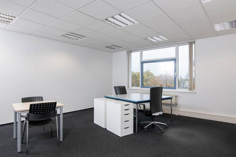 Plug and Work (Regus) - The Office Club - Arnstädter Straße 50 - Erfurt image 4