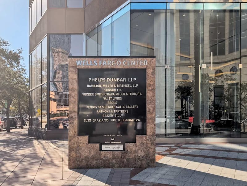 Regus - Wells Fargo Center - 100 S. Ashley Drive - Tampa - FL image 12