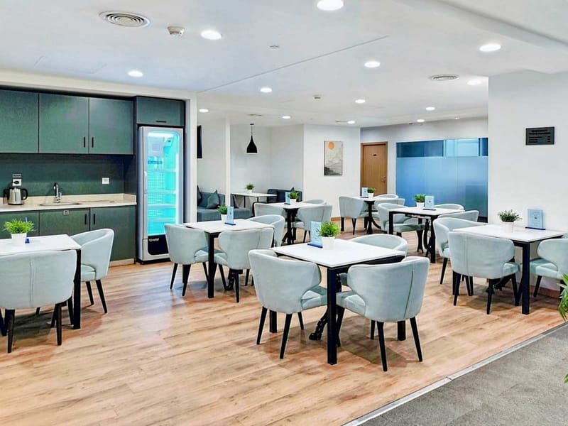 IWG (Regus) - Nile City Tower - Cornich El Nile, Ramelt Beaulac, 11624 - Cairo image 5