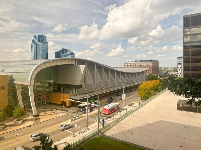 Regus - Downtown Grand Rapids - Calder Plaza, Grand Rapids - MI image 11