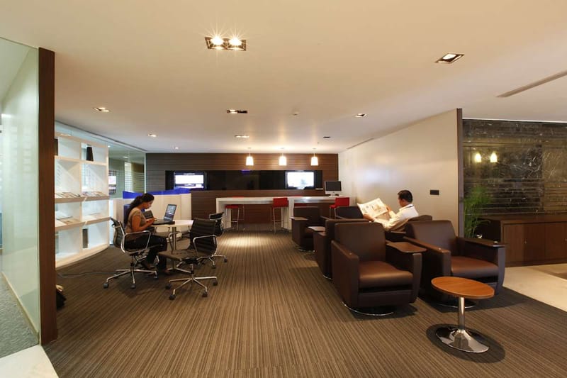 Regus - Concode Towers, UB City 1,Vittal Mallya Road, Bangalore - 560 001 image 11