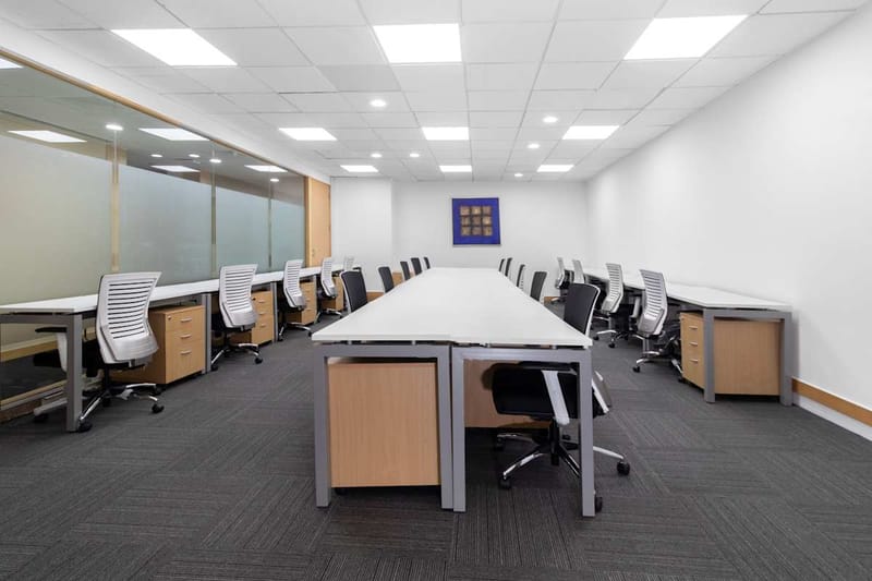 Regus - Concode Towers, UB City 1,Vittal Mallya Road, Bangalore - 560 001 image 4
