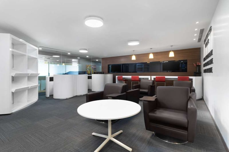 Regus - Concode Towers, UB City 1,Vittal Mallya Road, Bangalore - 560 001 image 5