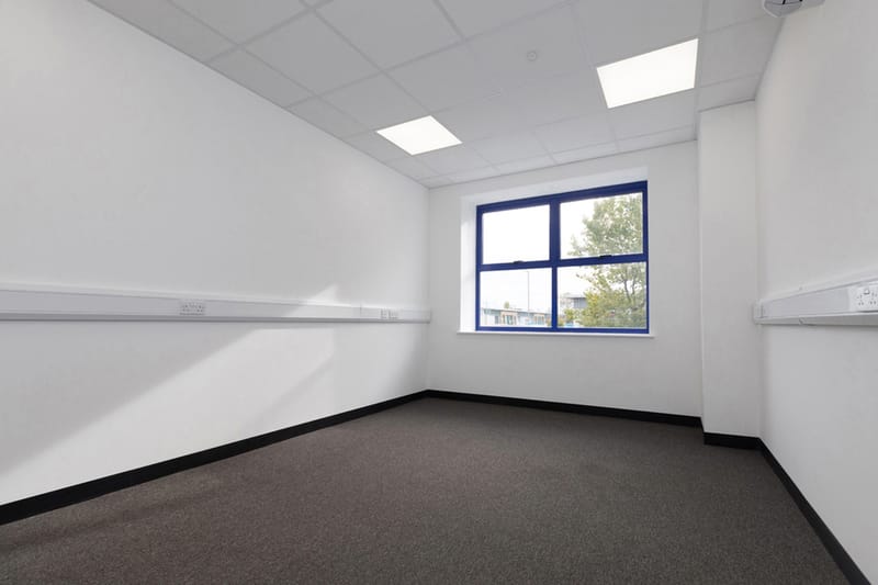 Access Office Suites - Slyfield Industrial Estate - 19 Moorfield Road, GU1 - Guildford image 7