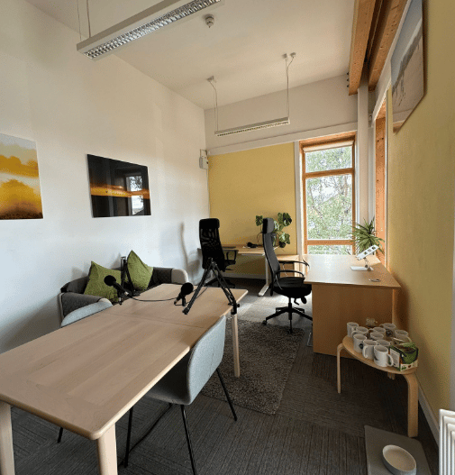 Knowle West Media Centre (Managed 180 - 498 sqft) - Leinster Ave, BS4 - Bristol image 9