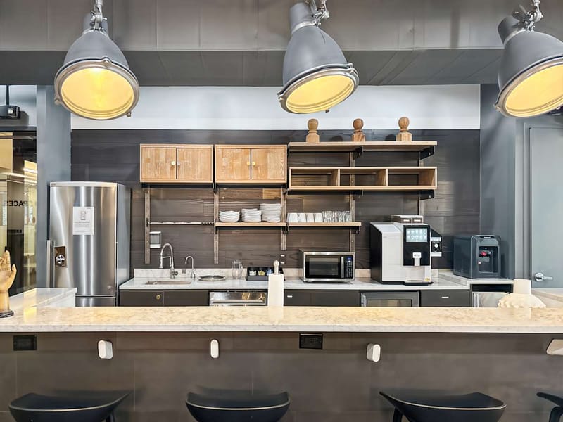 IWG (Regus) - 401 Park Avenue South, 100116 - Rose Hill, NY image 6