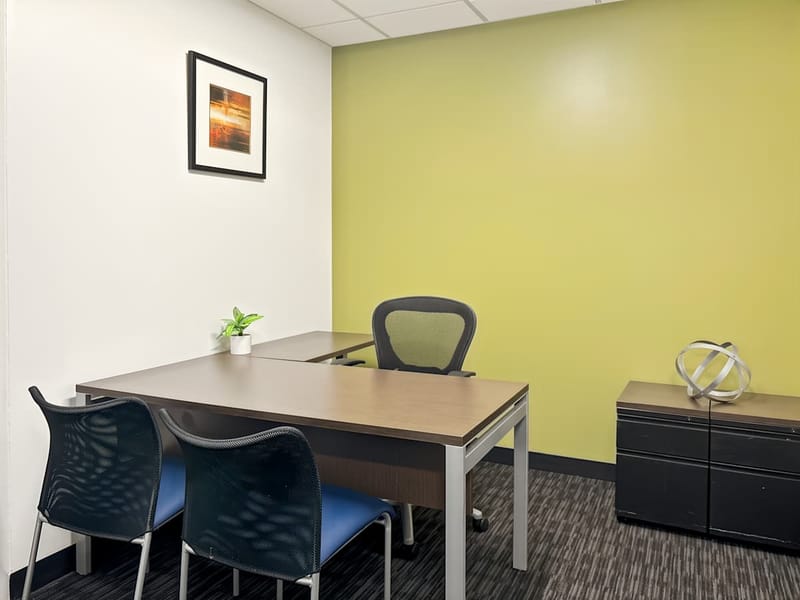 Regus - Lankershim Plaza - 5250 Lankershim Blvd - North Hollywood - LA image 4