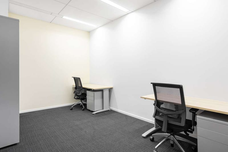 IWG (Regus) - ADGM - Al Maqam Tower - Al Maryah Island - Abu Dhabi image 10