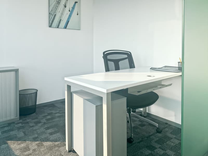 Regus - Daeha Business Centre - 360 Kim Ma street - Ba Dinh district - Hanoi image 10