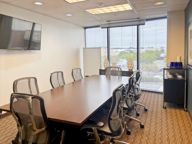 Regus - Piedmont Southpark Towers - 6201 Fairview Road - Charlotte - NC image 3