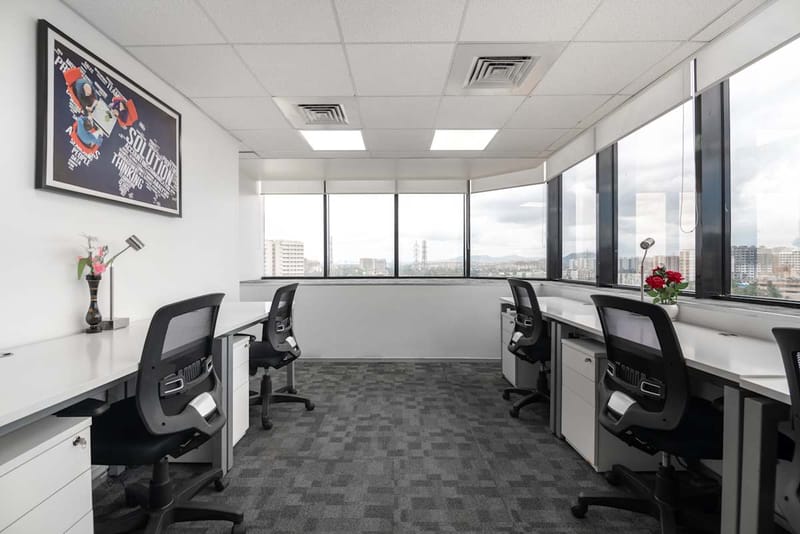 Regus - Chembur - VN Purav Marg - 9 Corporate Park II - Near Swastik Chambers - Chembur - Mumbai image 4