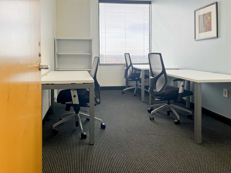 Regus - MacArthur Business Center - 5605 North MacArthur Boulevard - Irving - TX image 8