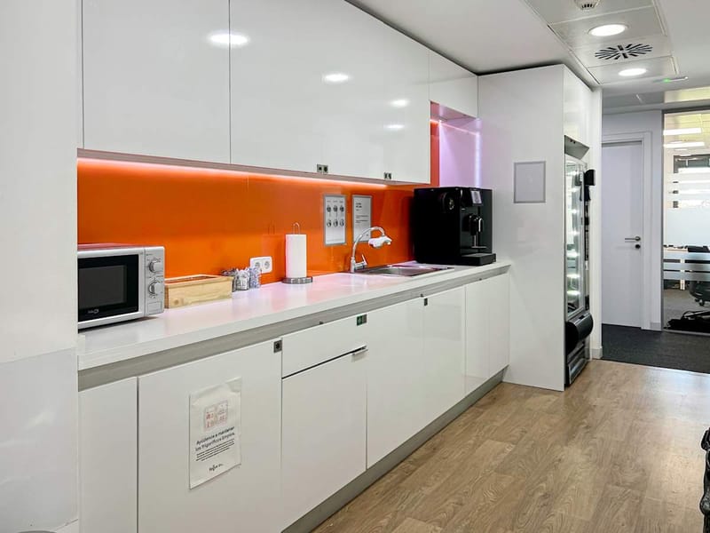 Regus - Plaza Cataluña Barcelona - El Triangle 4 - Barcelona image 6
