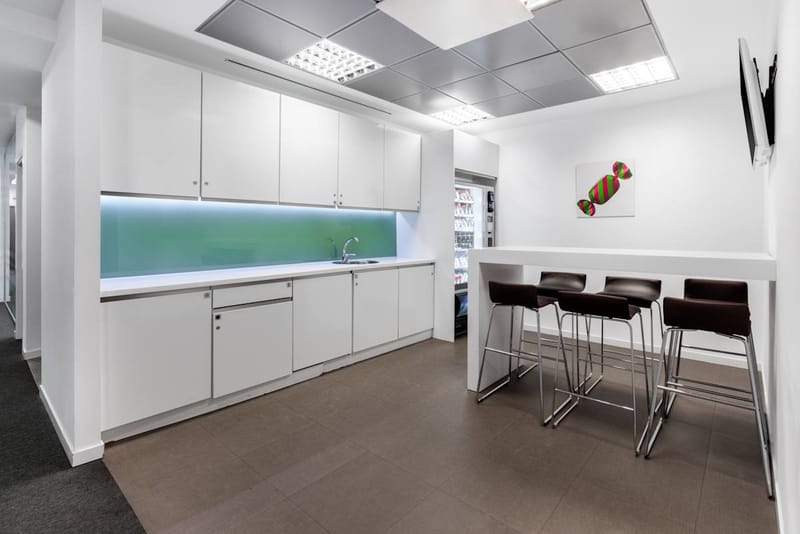 Regus - Madrid Colon - Paseo de la Castellana 18 - Salamanca - Madrid image 6