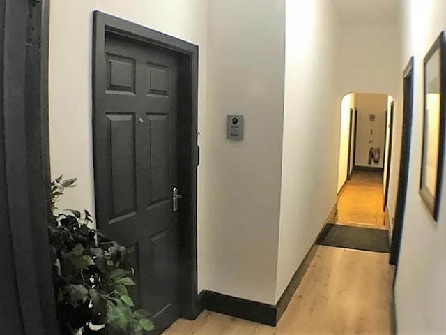 Kings House Business Centre - St Johns Square, WV2 - Wolverhampton image 12