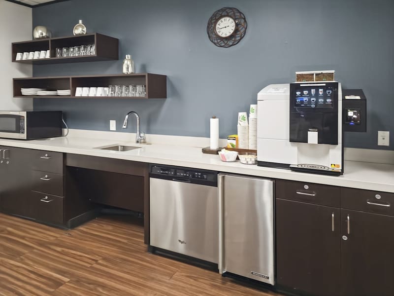 Regus - Airport Area Center - NE Loop 410 - San Antonio image 10
