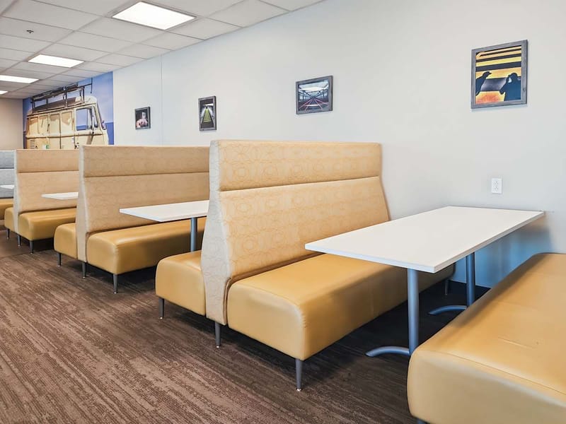 Regus - Centre Ville - Rene Levesque Blvd W - Montreal image 2