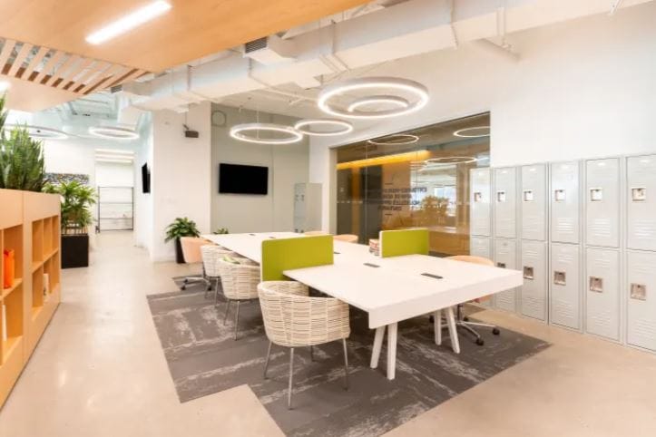 IWG (Regus) - GTC Fortyone - 9 Milutina Milankovica Boulevard, 11070 - Belgrade image 2