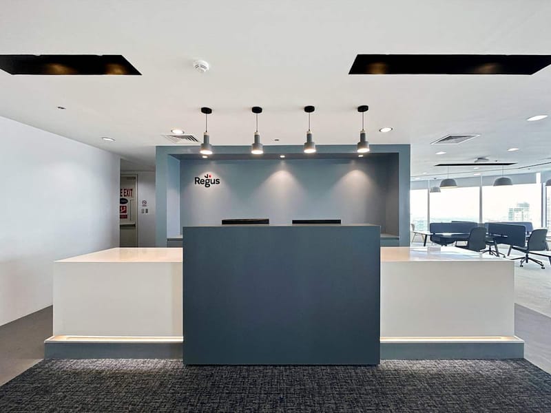 Regus - PBCom Tower - 6795 Ayala Avenue corner V.A. Rufino Street - Makati City - Manila image 2