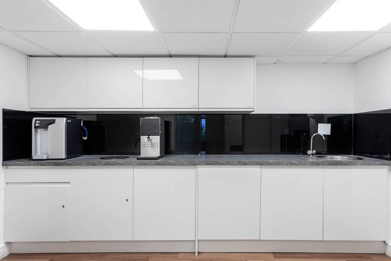 IWG (Regus) - High Street, EN6 - Potters Bar image 6