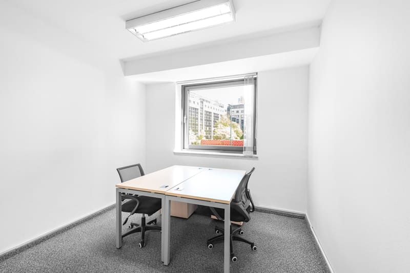 Regus - Beijing Lufthansa Center - Chaoyang - Beijing image 8