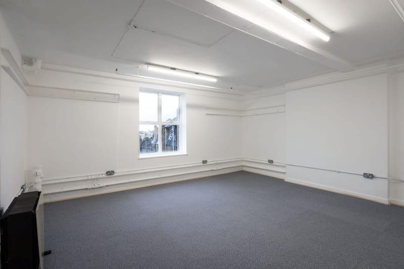 Bon Marche Centre Ltd (Managed 100 - 682 sqft) - 241-251 Ferndale Road, SW9 - Brixton image 5