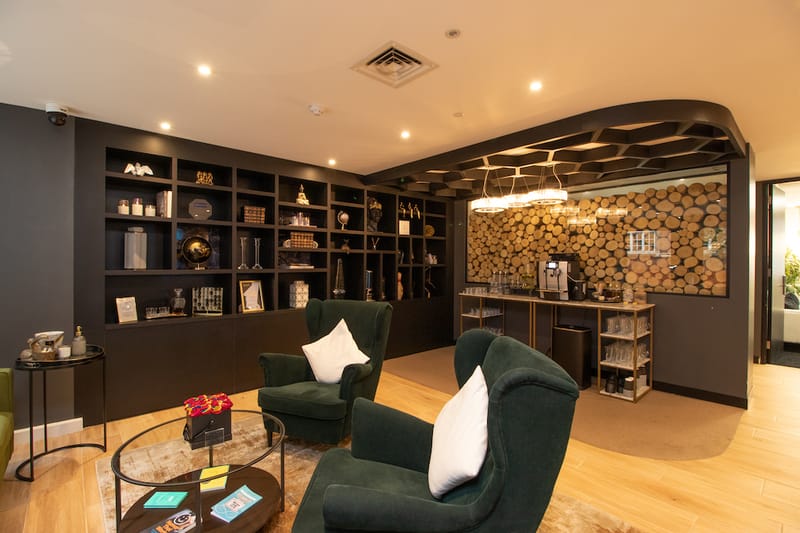 One Avenue Group Limited - Dawson House, 5 Jewry Street, EC3N - Aldgate image 8