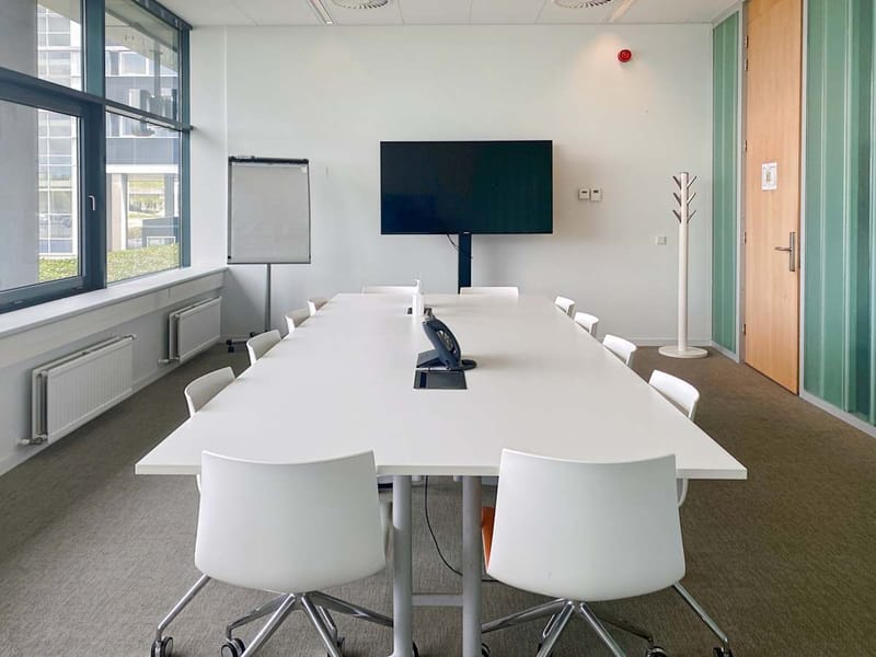Regus - Schiphol Airport - The Base B - Evert van de Beekstraat 104 - Schiphol image 3
