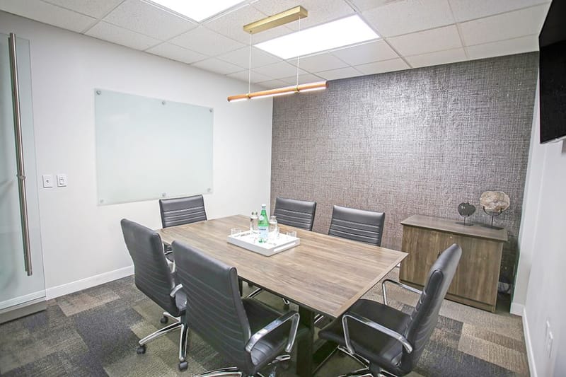 Premier Workspaces - MV1 - San Diego - CA - Rio San Diego Dr image 5