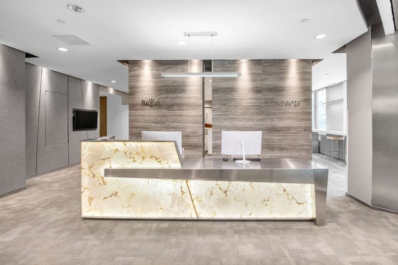 Regus - China Life Tower - 16 Chaoyangmenwai Street - Chaoyang - Beijing image 2