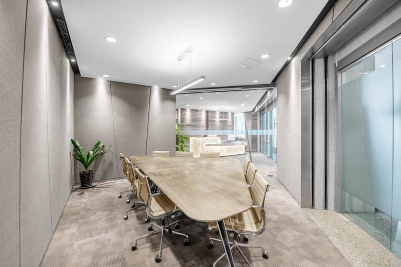 Regus - China Life Tower - 16 Chaoyangmenwai Street - Chaoyang - Beijing image 3