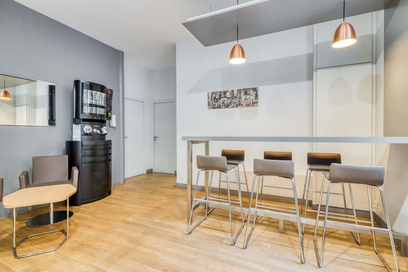 Regus - 75 Bld Haussmann - Paris image 6