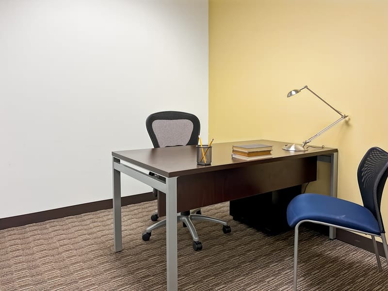 Regus - Pewaukee - Waukesha - 4400 Riverwood Drive - Pewaukee - WI image 10