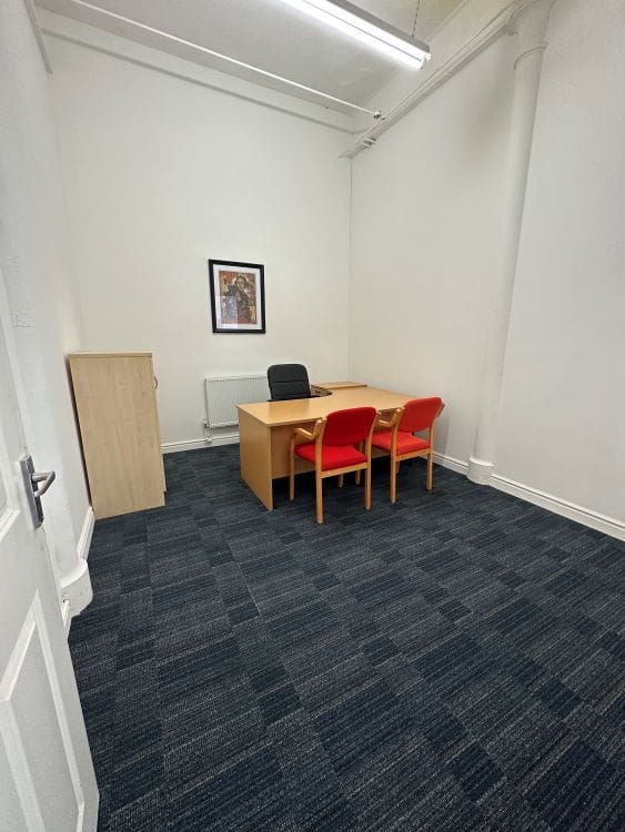 Ivy Business Centre Ltd - Canal Side Lodge - Crown Street, M35 - Failsworth image 20