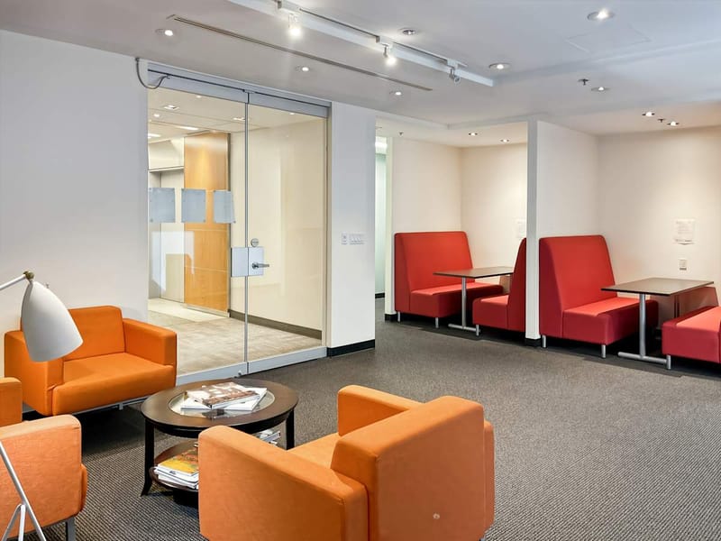 Regus - 500 Place d'Armes, Montreal image 5