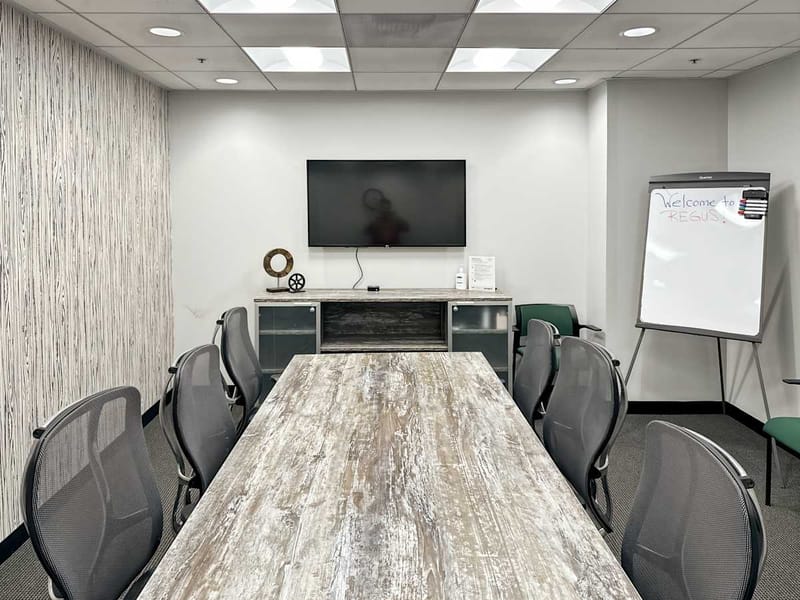 Regus - 15233 Ventura Blvd, Sherman Oaks image 13