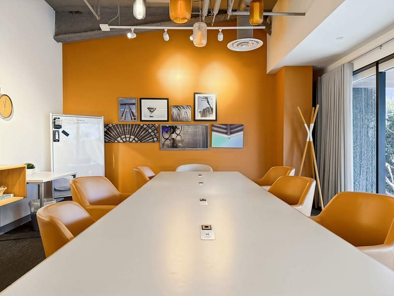 Spaces - 45 S Fairfax Av - Miracle Mile, CA image 9