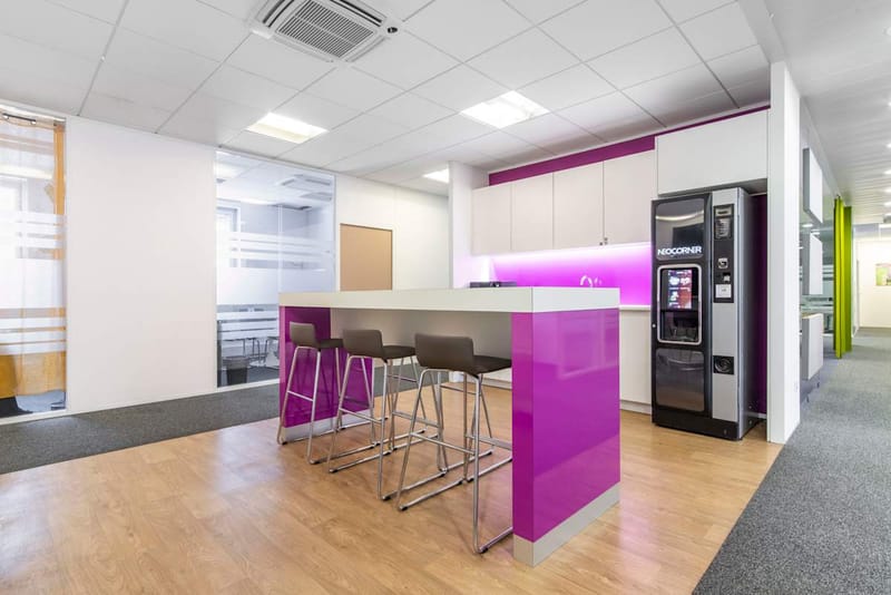 Regus - Cergy-Stop & Work Cergy - 4-6 rue des Chauffours - Cergy image 6