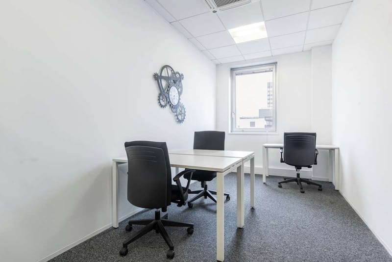 Regus - Cergy-Stop & Work Cergy - 4-6 rue des Chauffours - Cergy image 7