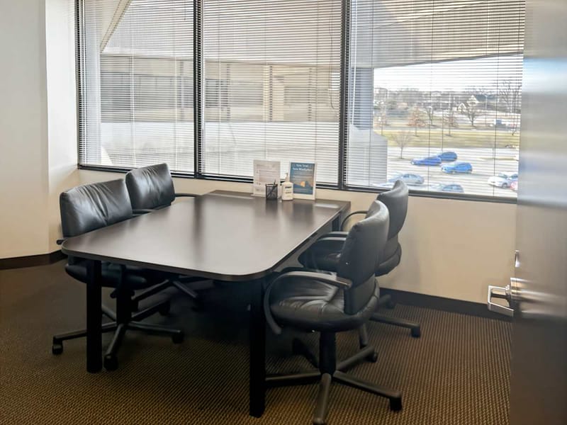 Regus - 800 E. 101st Terrace, Kansas City image 10