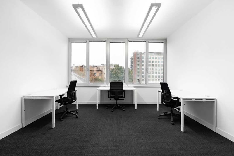 Regus - Milano Cadorna - 7 Via Pietro Paleocapa - Milan image 4