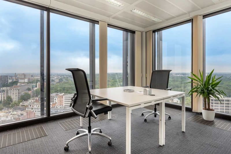 Regus - Brussels IT Tower - Avenue Louise 480 - Brussels image 12