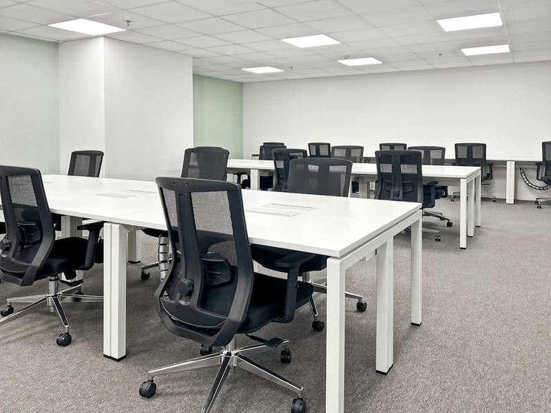 Regus - Polar Center Building - EDSA cor. Cornell Street - Brgy Wack-Wack - Mandaluyong City - Manila image 10