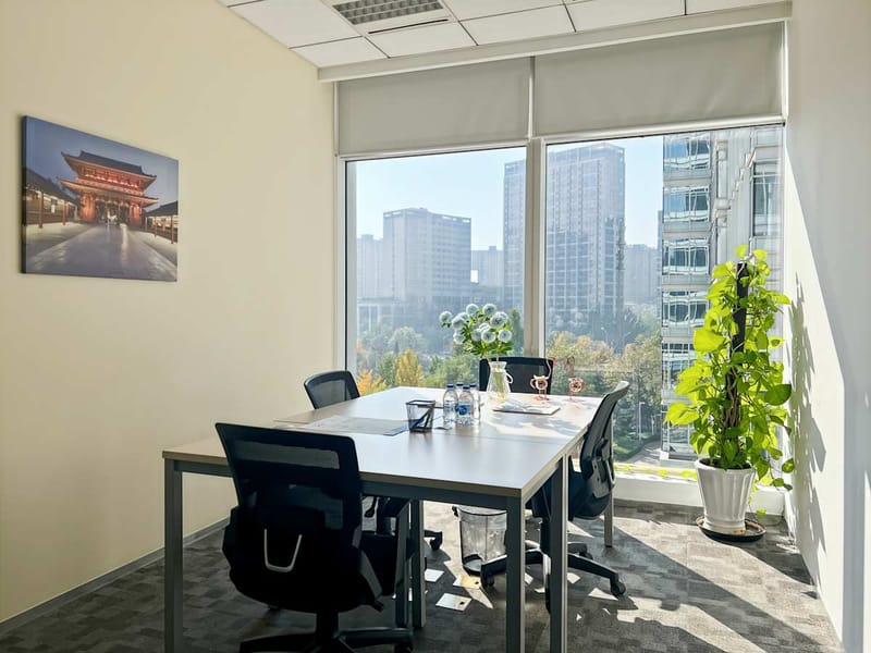 Regus - Beijing Landgent Bldg - 20 East Middle 3rd Ring Road - Chaoyang District - Beijing image 4