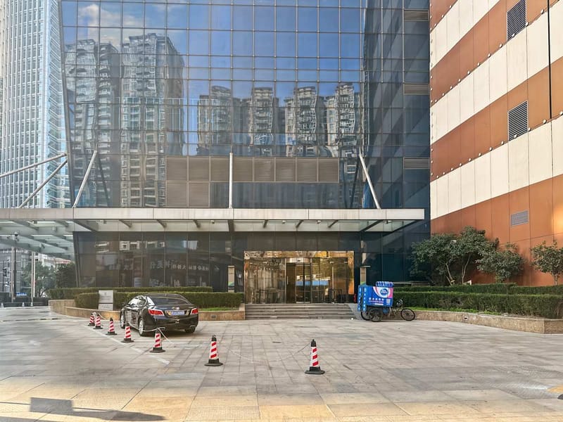 Regus - Shanghai Cloud 9 - 1018 Changning Road - Changning District - Shanghai image 2
