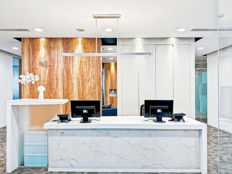 Regus - Shanghai Carlton Building - 21 Huanghe Road - Huangpu District - Shanghai image 4