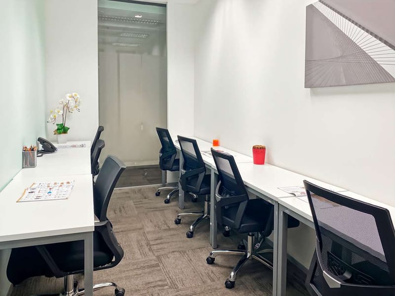 IWG (Regus) - Bhiraj Tower - 689 Sukhumvit Road, 10260 - Bangkok image 8