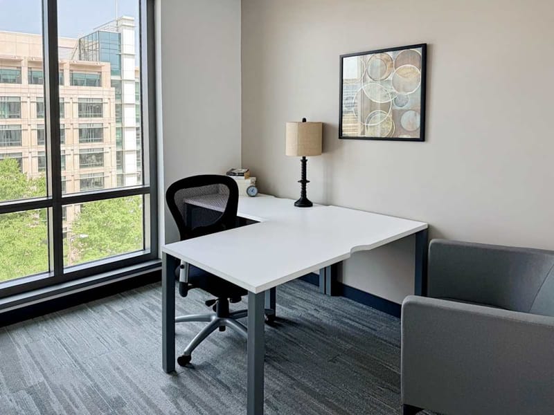 Regus - 4250 N Fairfax Dr - Arlington, VA image 4