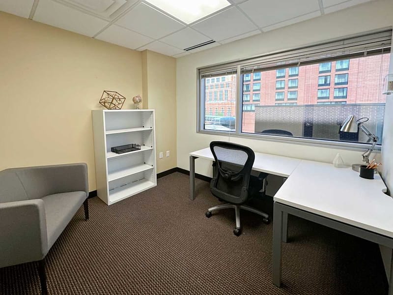 Regus - 120 N Washington - Lansing, MI image 4