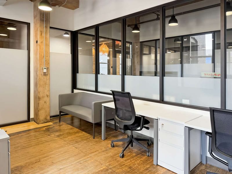 Regus- W Ohio St, Chicago image 7